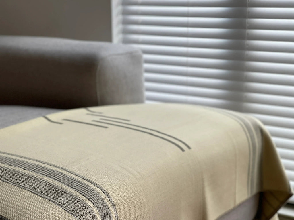 Equinoccio Turkish Throw Blanket – Cedar Brown | Cozy Reading Blanket | Neutral Home Décor
