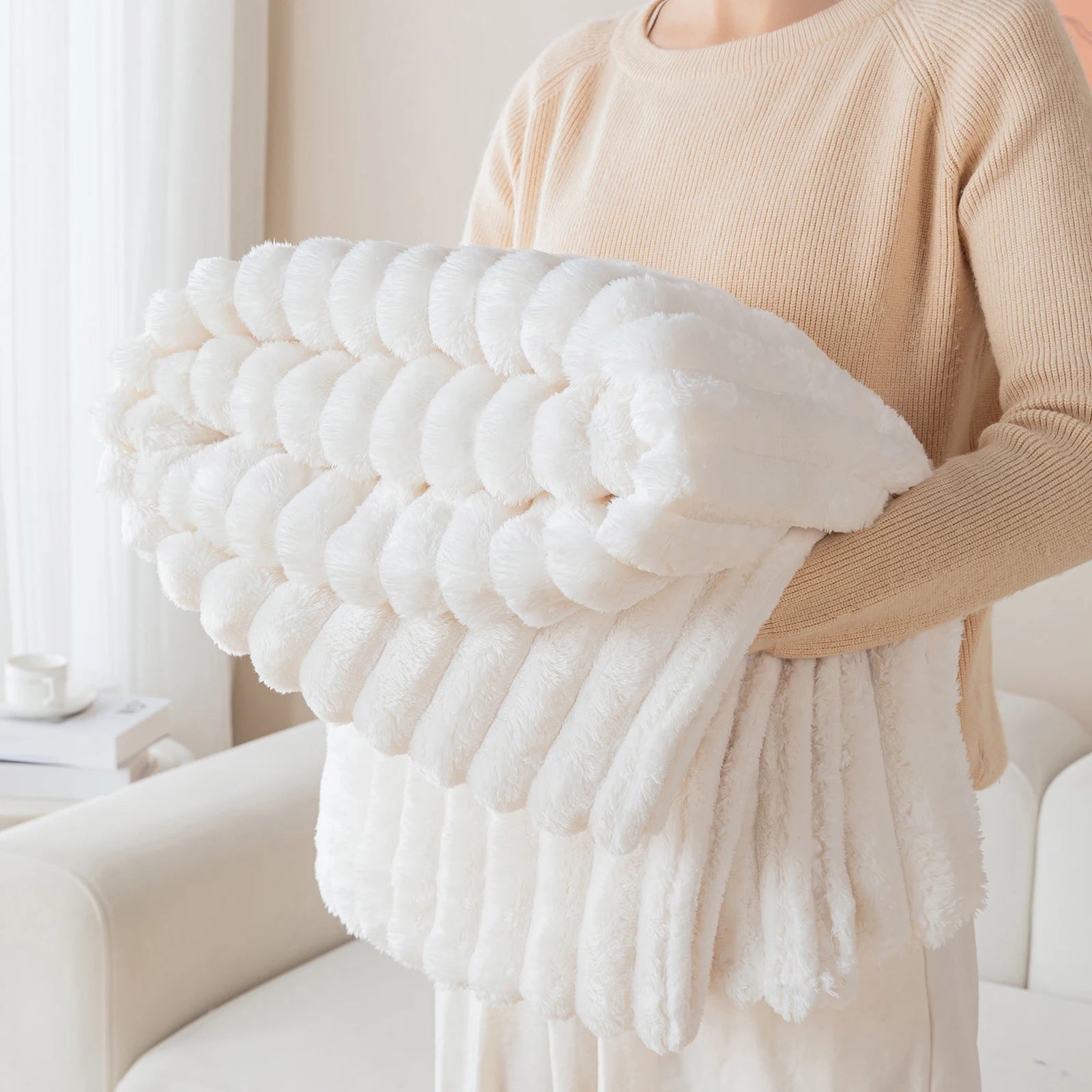 Chunky Plush Reading Blanket | Ultra-Soft Cozy Throw for Book Lovers