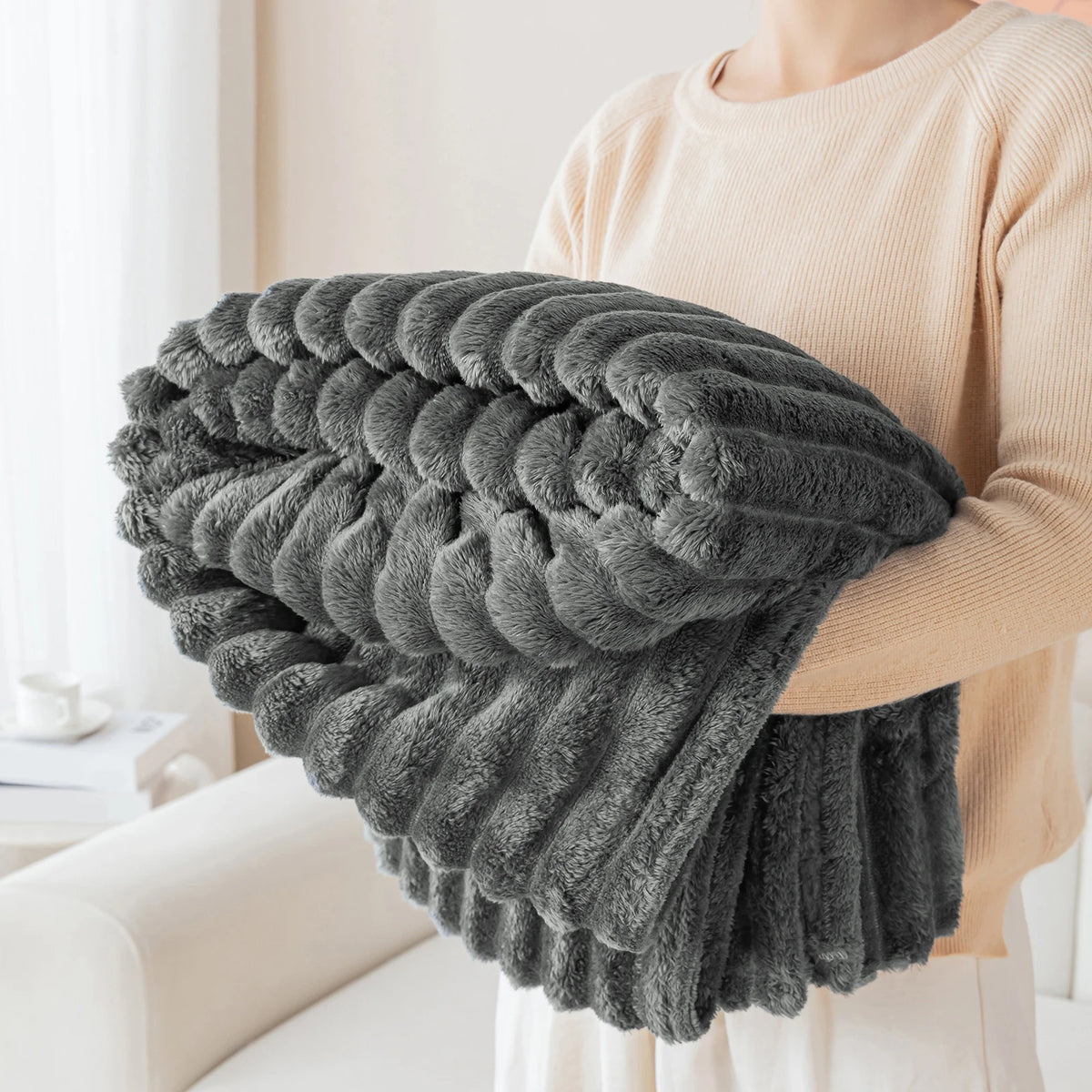 Chunky Plush Reading Blanket | Ultra-Soft Cozy Throw for Book Lovers