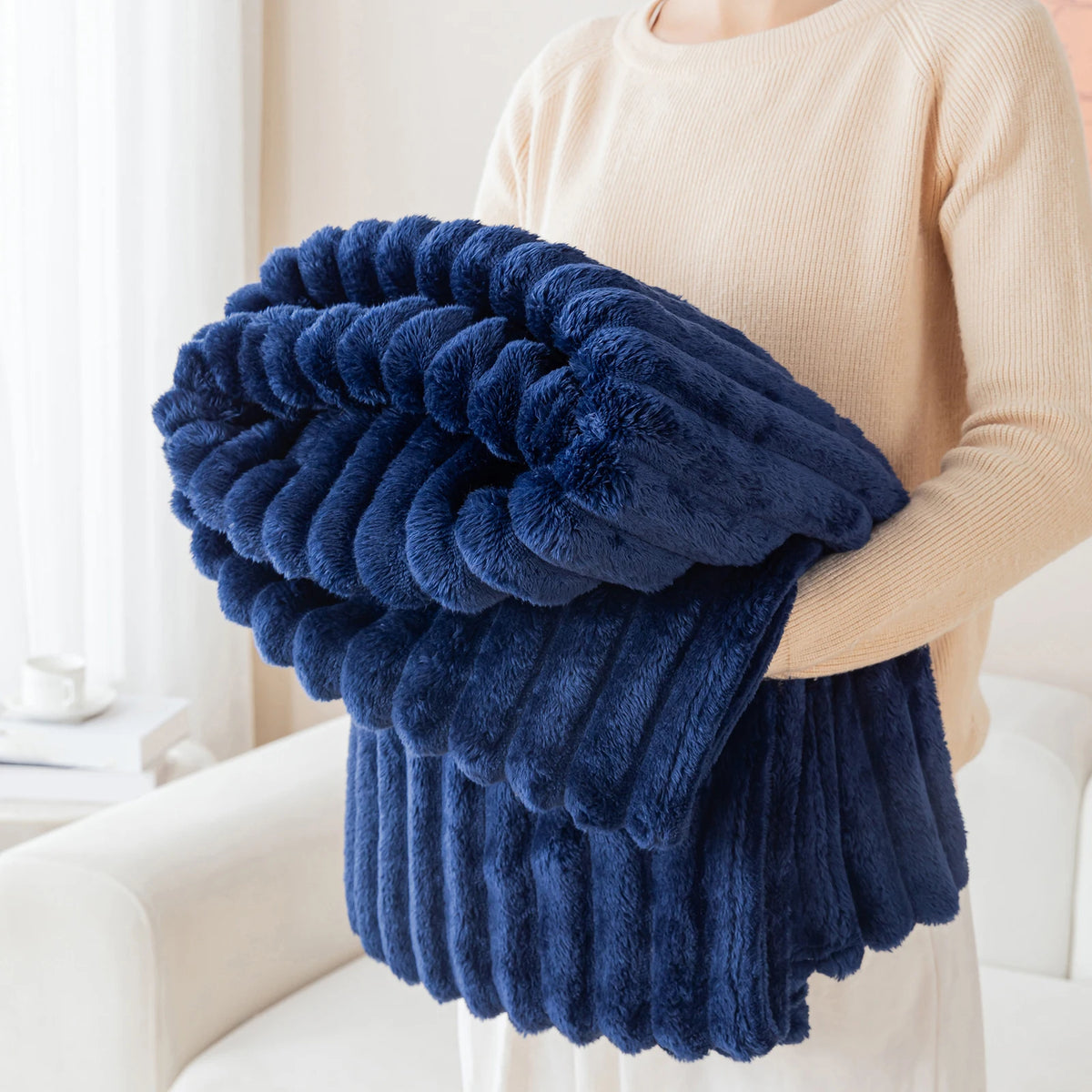 Chunky Plush Reading Blanket | Ultra-Soft Cozy Throw for Book Lovers